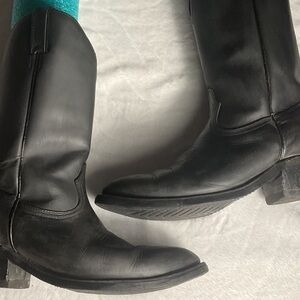 Vintage classic black leather cowboy boots